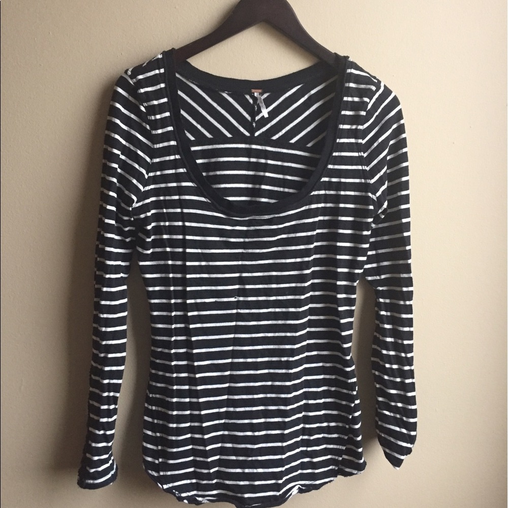 🌷free people Long Sleeve Top w Crochet Slv Panel